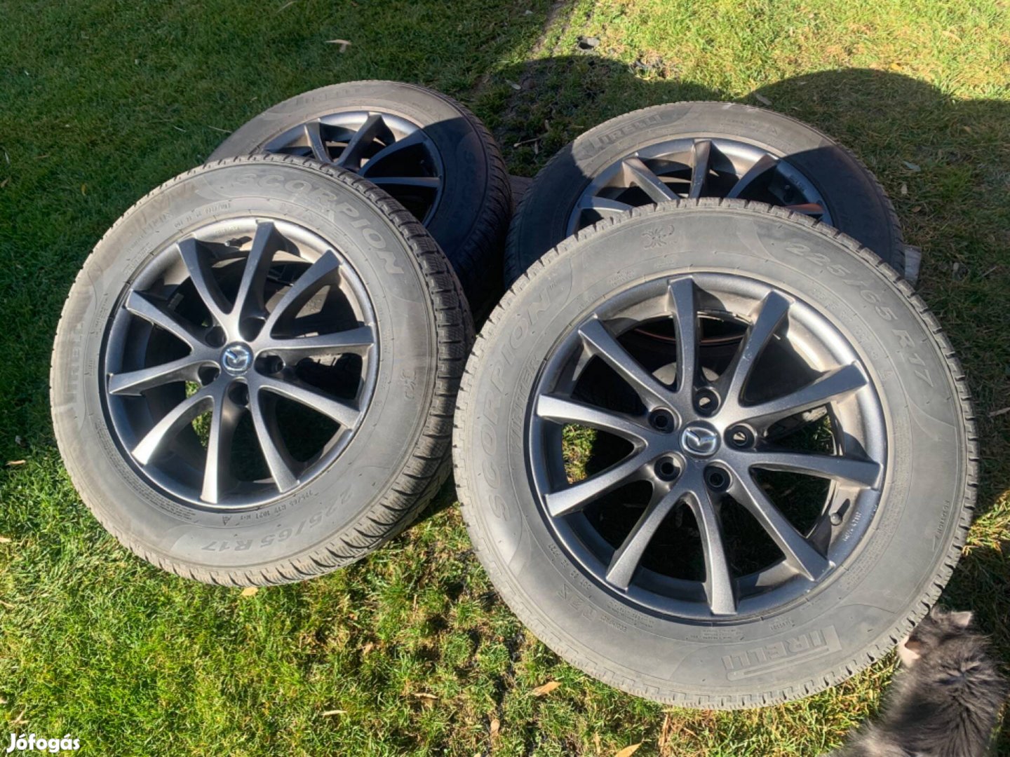 R17 Mazda alufelni Pirelli téli gumikkal