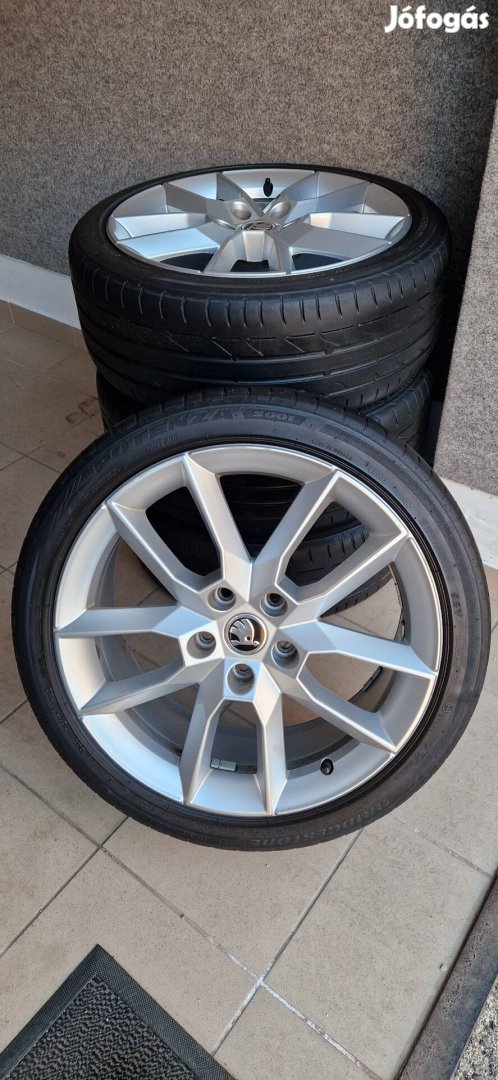 R18 5x112 7,5Jx18 ET51 Gyári Skoda Gemini alufelni 