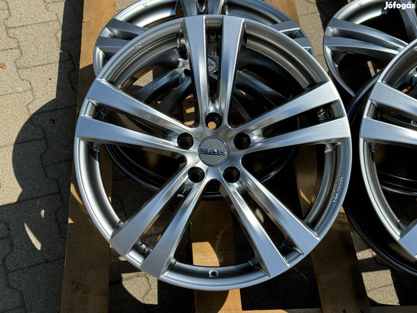R18 5x112 (76) MAK Zenith for Skoda Enyaq Karoq Kodiaq Octavia Superb