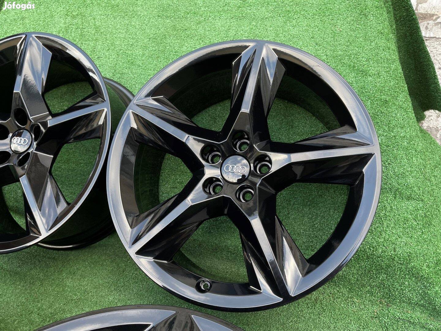 R19 5x112 Original Audi 8J ET28 8x19 gyári alufelni Q3 Q5 Q7 19"