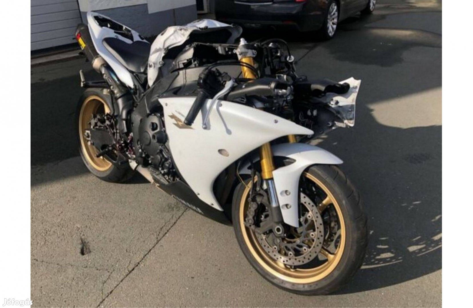 R1 Yamaha RN22 bontódik, maradék használható alkatrészek