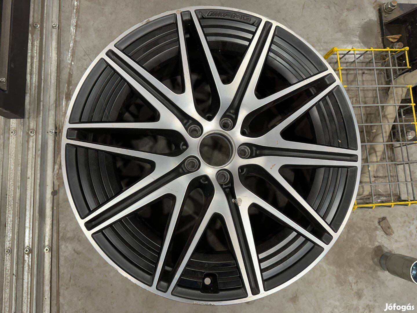 R20 Original Mercedes 9.5J ET61,1 A206 401 2600 A2064012600 1db felni