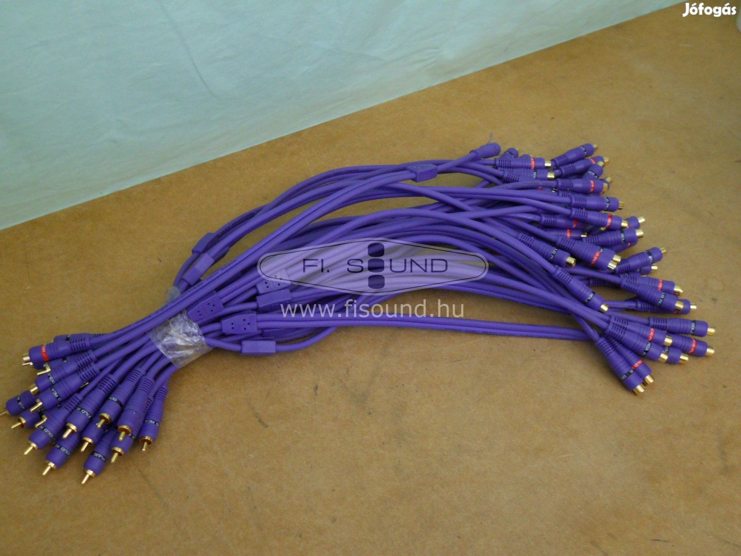 RCA Y kábel, Új. 1 dug villa 2 aljzat, 0,5 m-s, aranyozott véggel