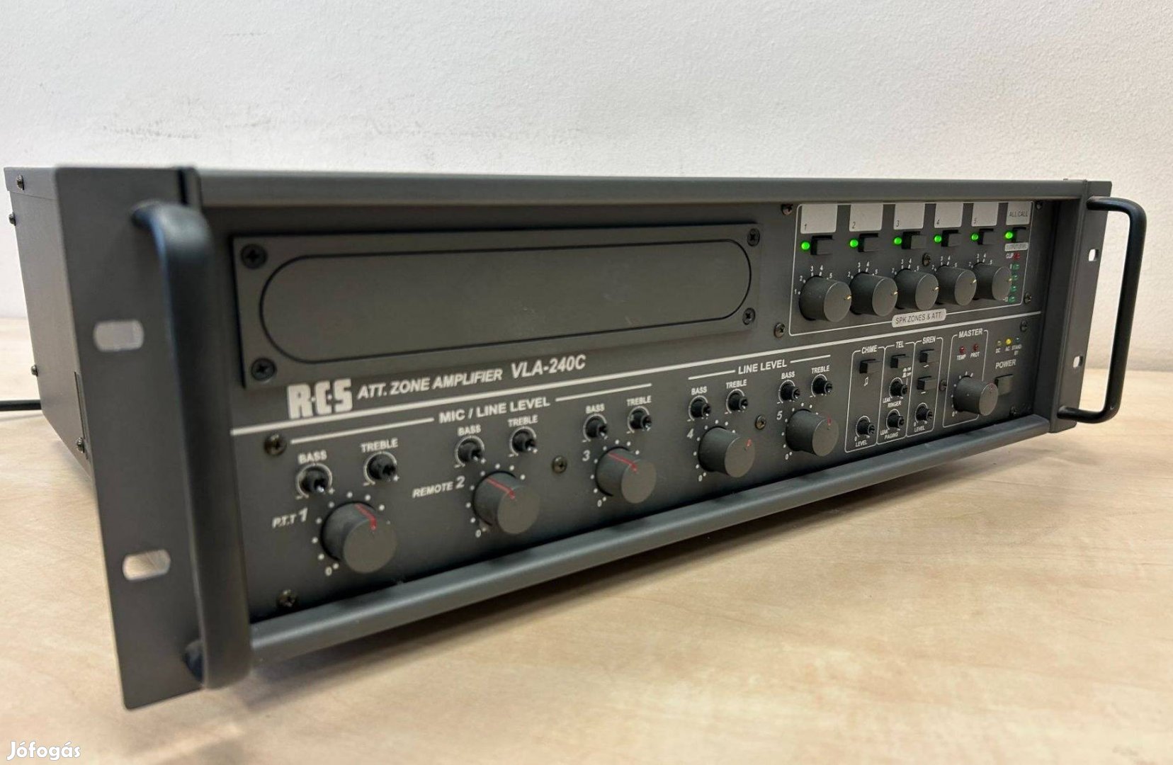 RCS VLA-240C épülethangosító erősítő 5 zóna, 240W