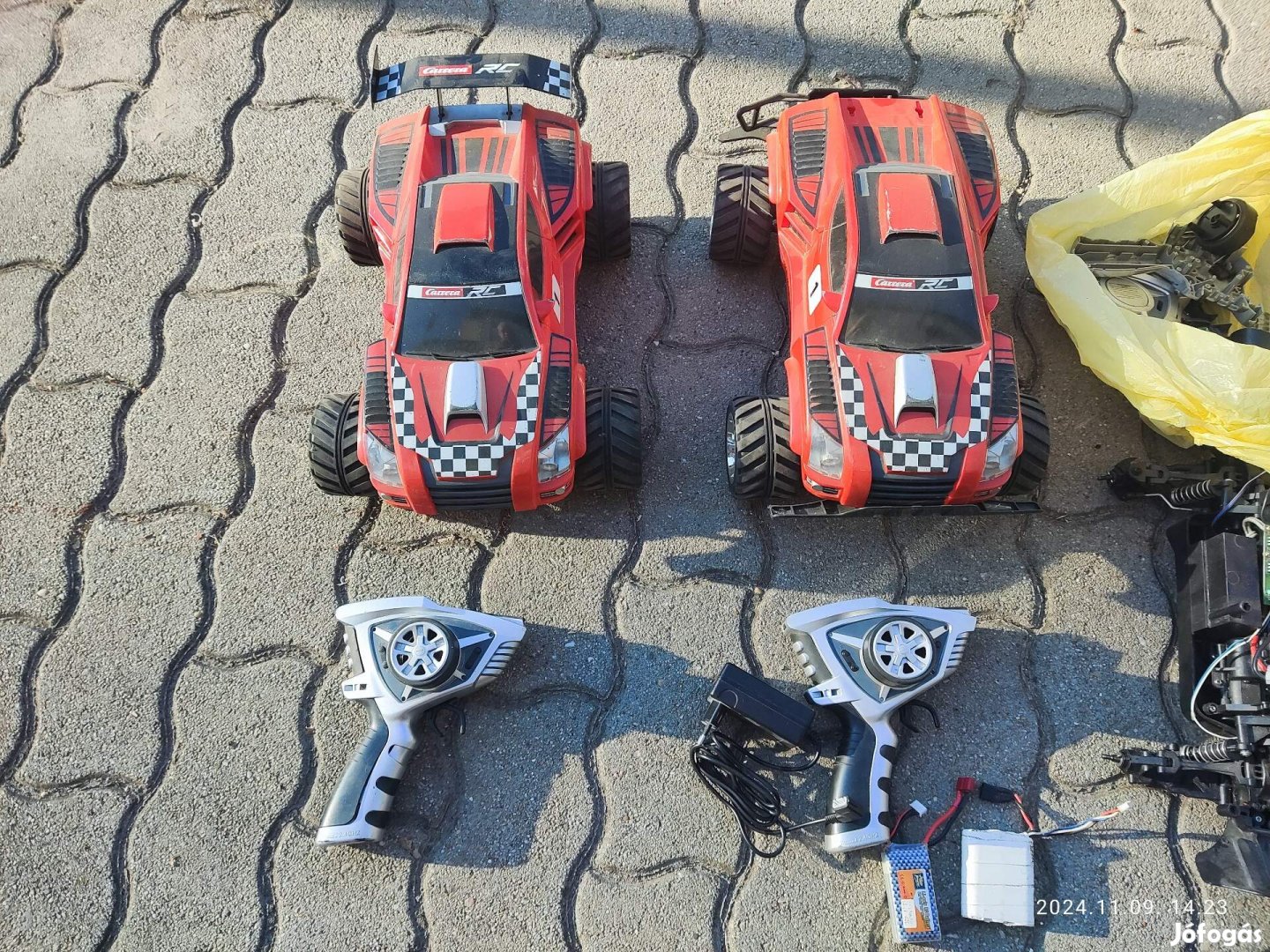 RC Carrera Racing Machine 1:10 távirányítós autó 3db