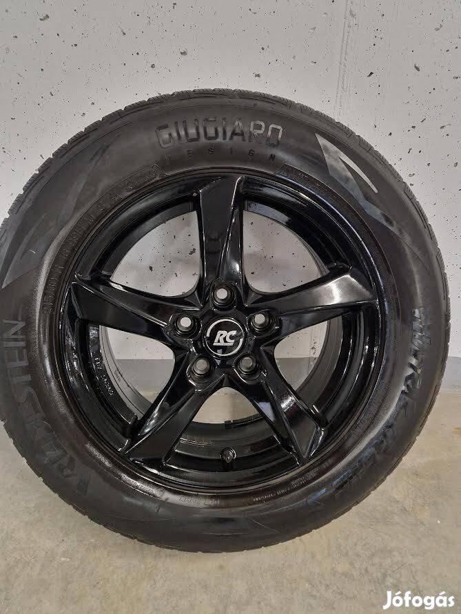 RC Könnyűfém felni 16 colos Vredestein téli gumival