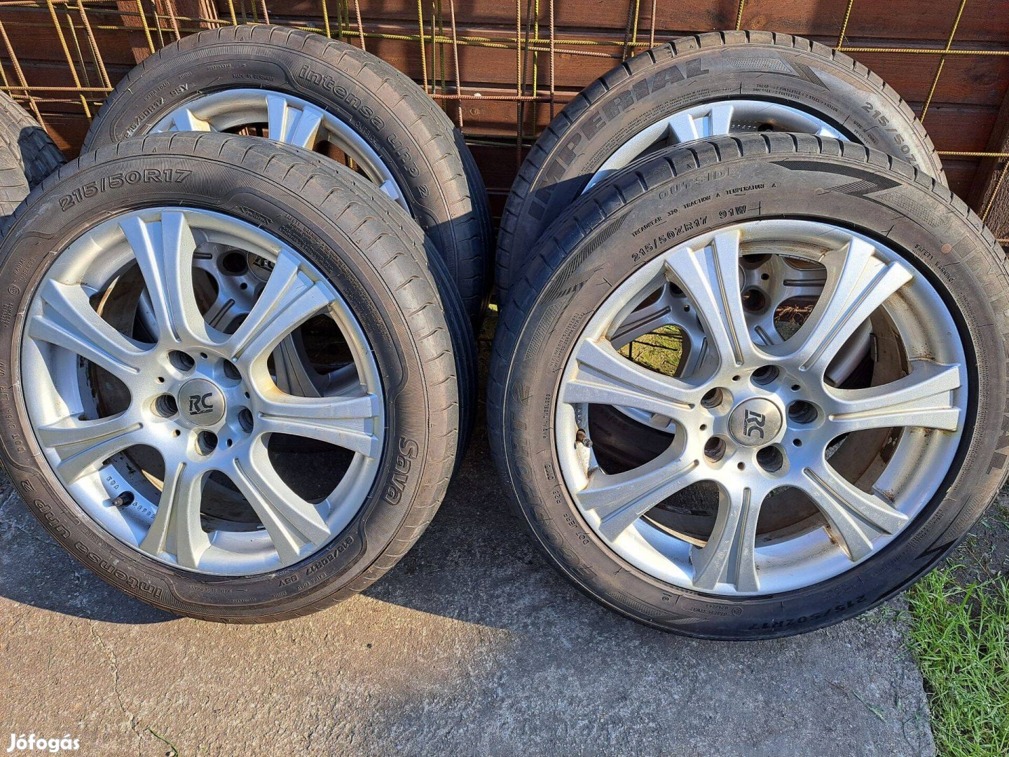 RC alufelni nyári gumival 17"