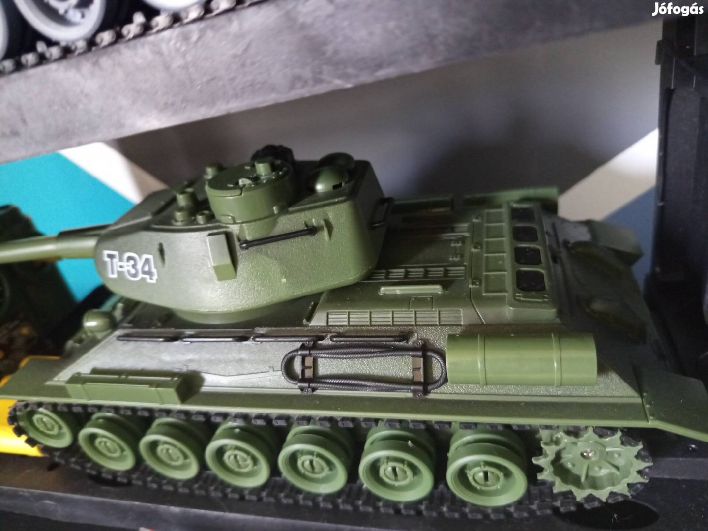 RC tank Tiger I, T34 1/28 Zengan