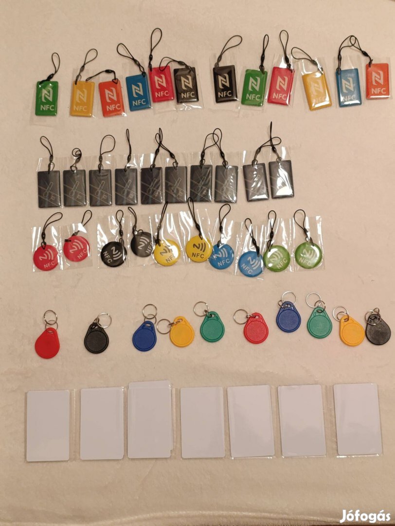 RFID token, proxy, kulcstartó, beléptető,125 khz, 13.56 mHz