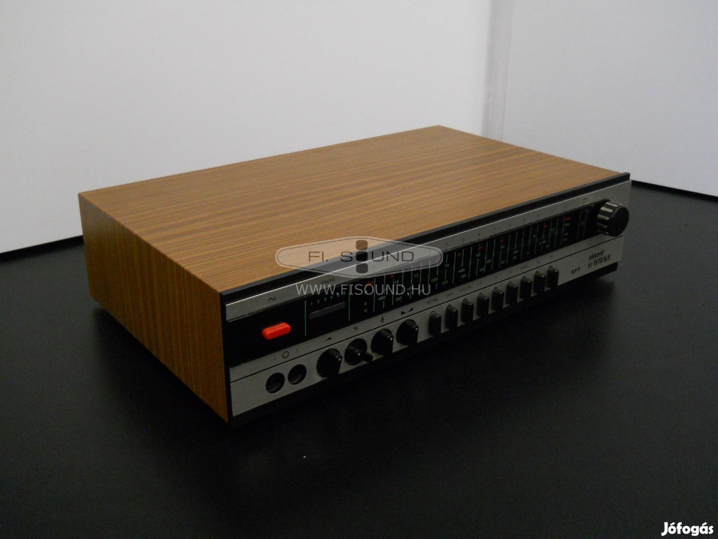 RFT SR 1510 , 2x15W,4-16ohm,4 hangfalas rádiós sztereó erősítő