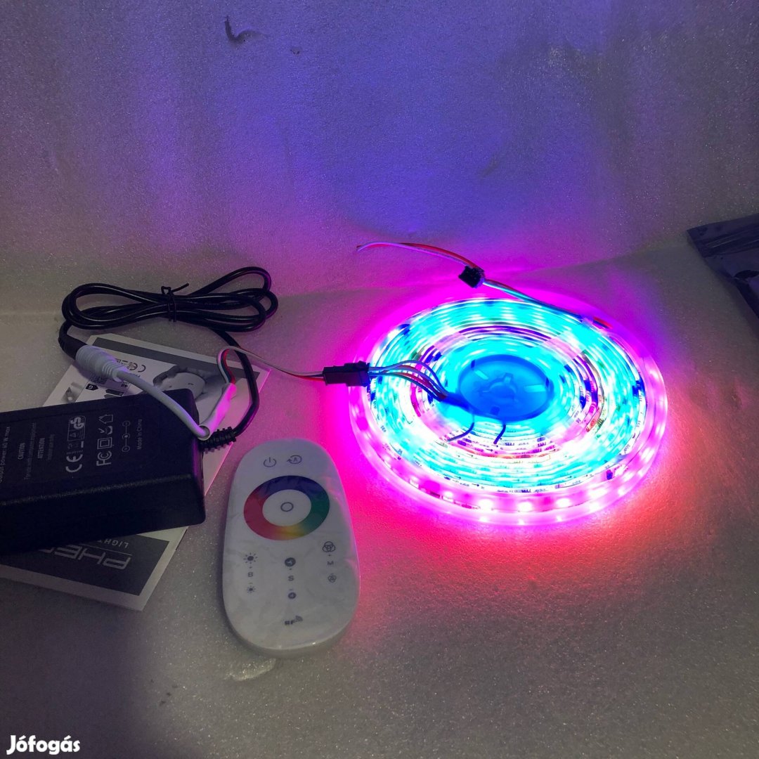 RGB LED szalag - "Magiccontrol" - 5 m 100+ program érintős távirányító