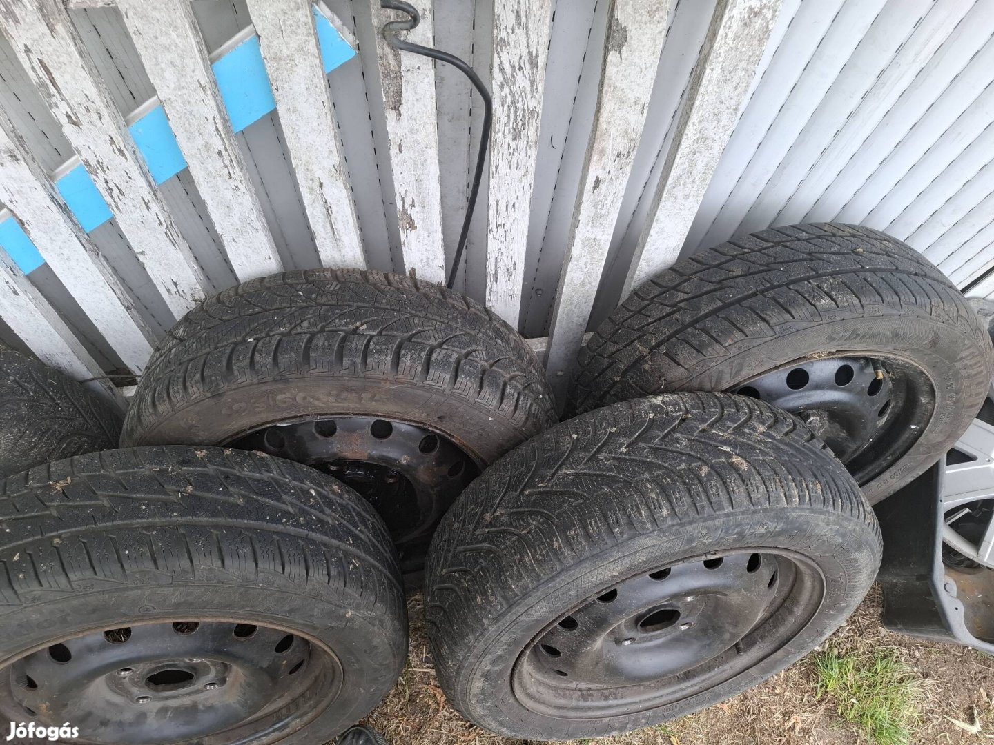 R 15 lemezfeni téligumival