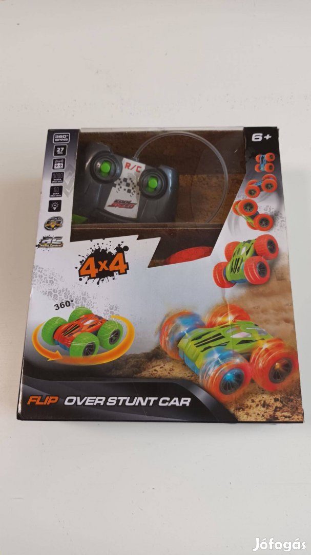 R/C Távirányítós átfordulós autó dobozában