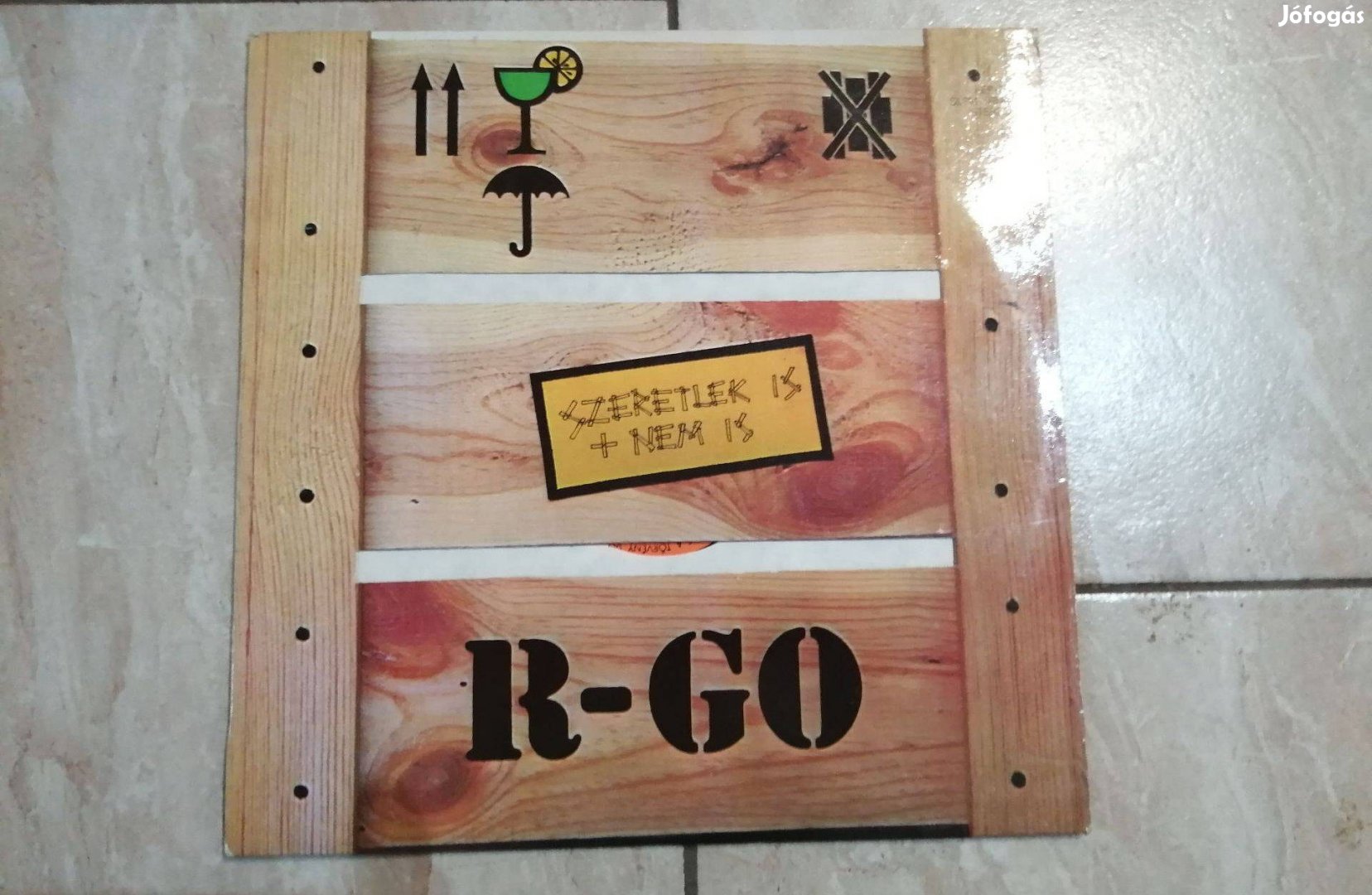 R-GO -Bakelit lemez