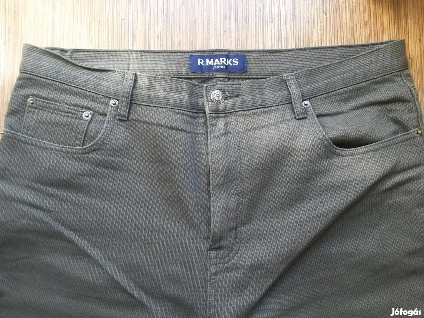 R.Marks bársonynadrág eladó