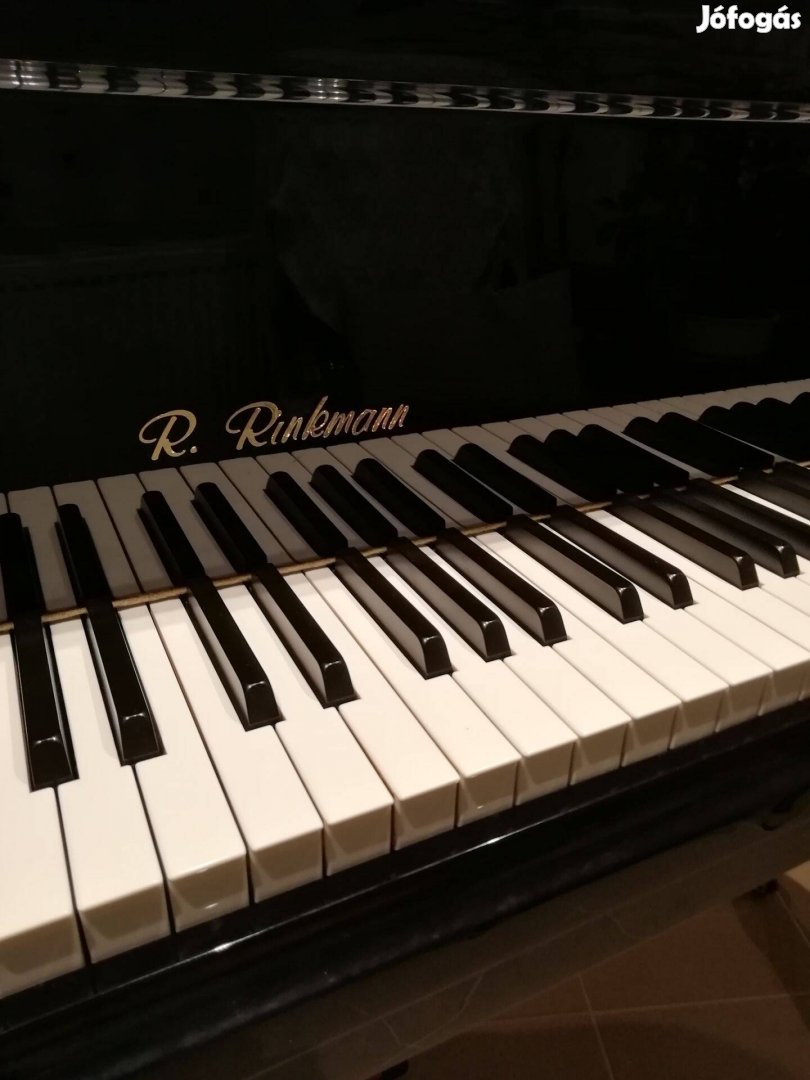 R. Rinkmann zongora