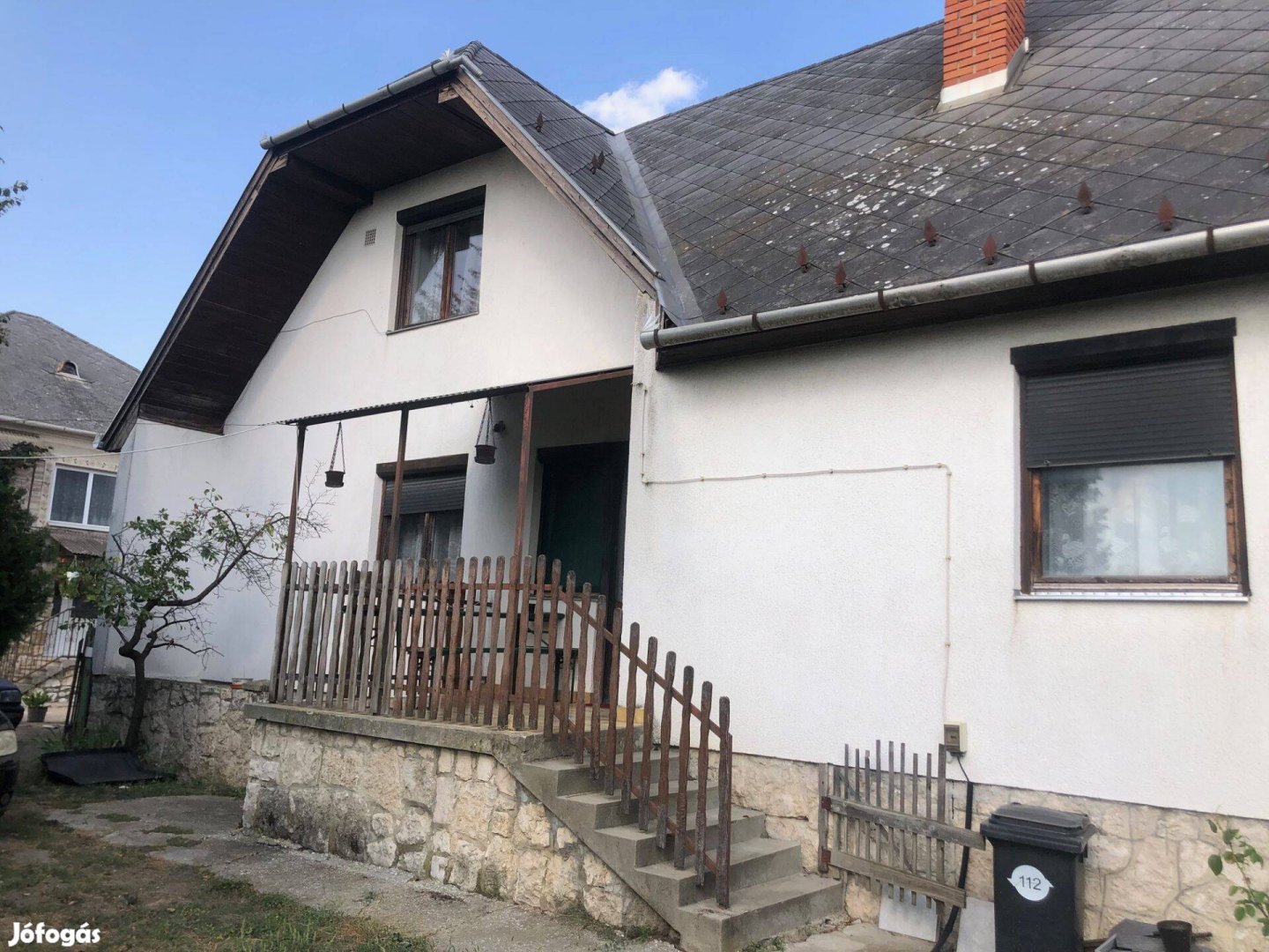 Rábapatonán eladó egy 126 m2-es ház, 4191 m2 telekkel, ólakkal