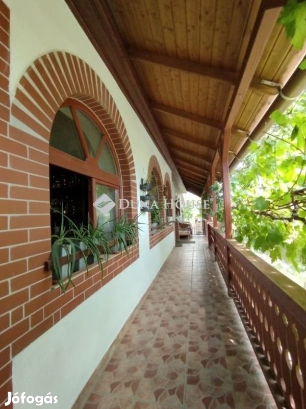 Rábaszentmihályi 156 nm-es ház eladó