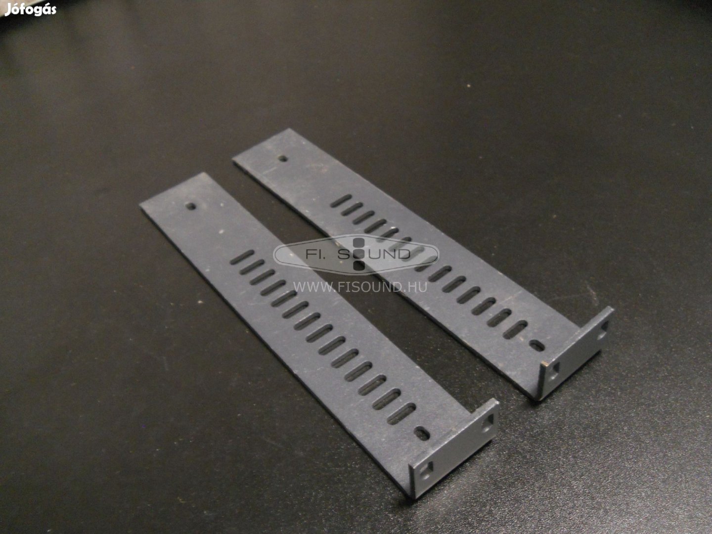 Rack szekrény soroló fül párban