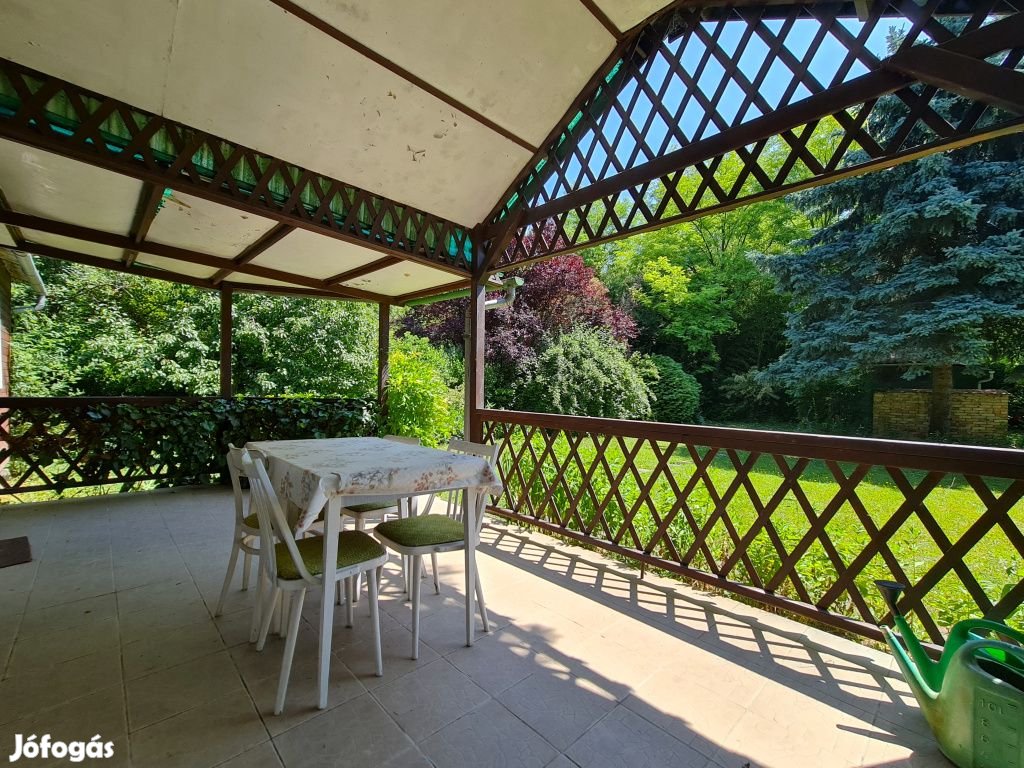 Ráckeve, Angyali-sziget, 48 m2-es, üdülő, 2+2 félszobás, átlagos