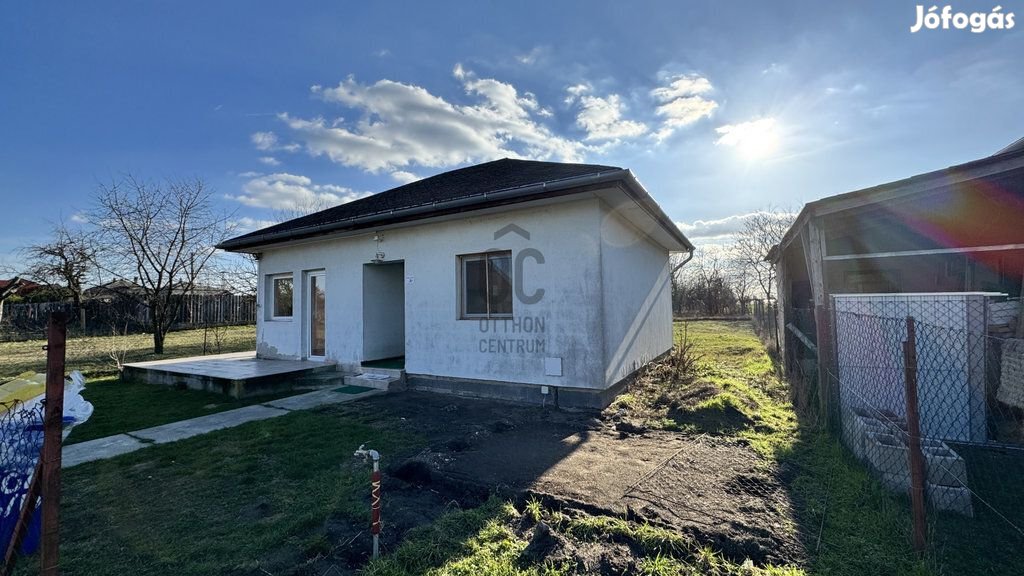 Ráckevei eladó 48 nm-es ház