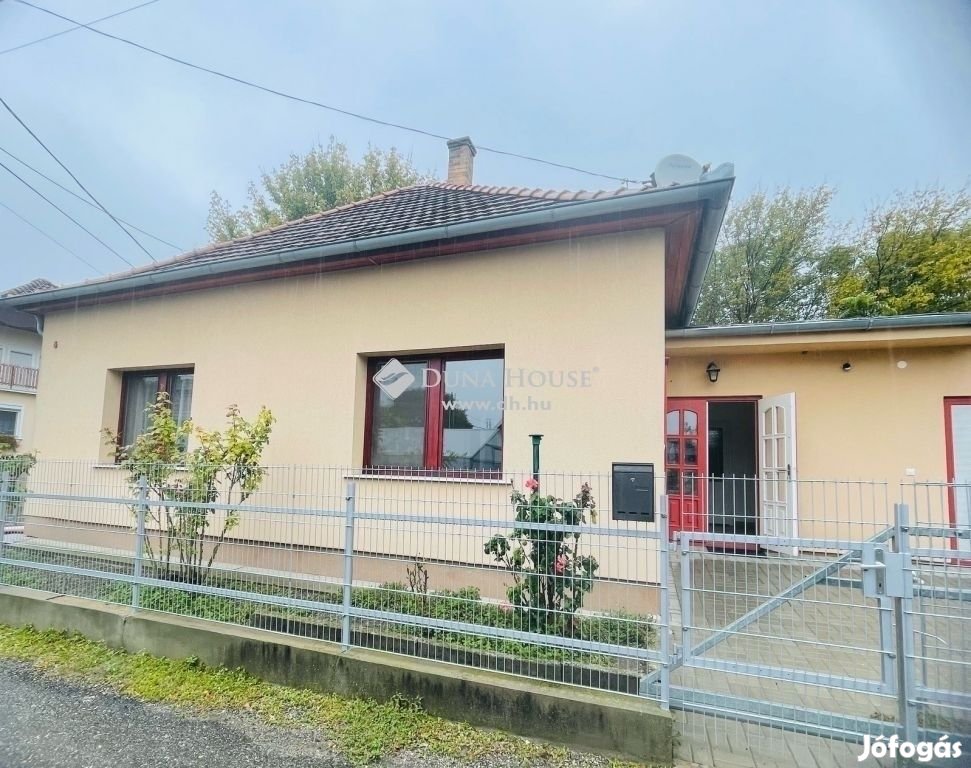 Ráckevei eladó 73 nm-es ház