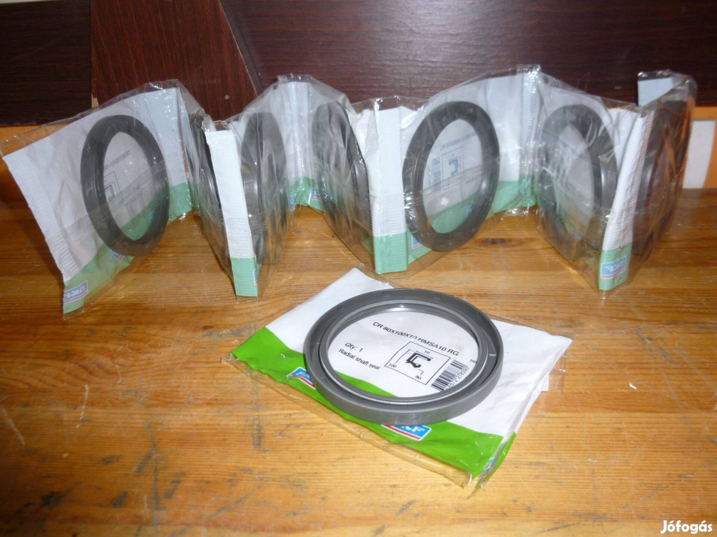 Radiális tengelytömítő gyűrű rugós szimering Skf Új 1szett