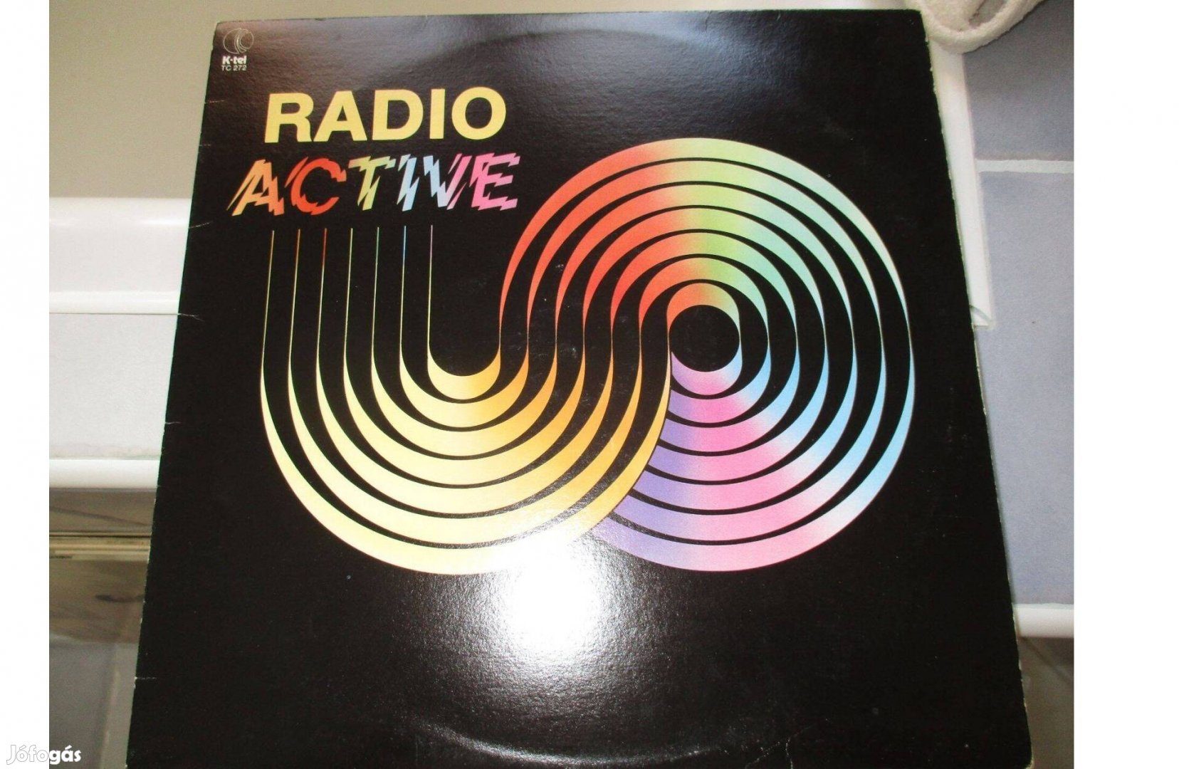 Radio Active bakelit hanglemez eladó