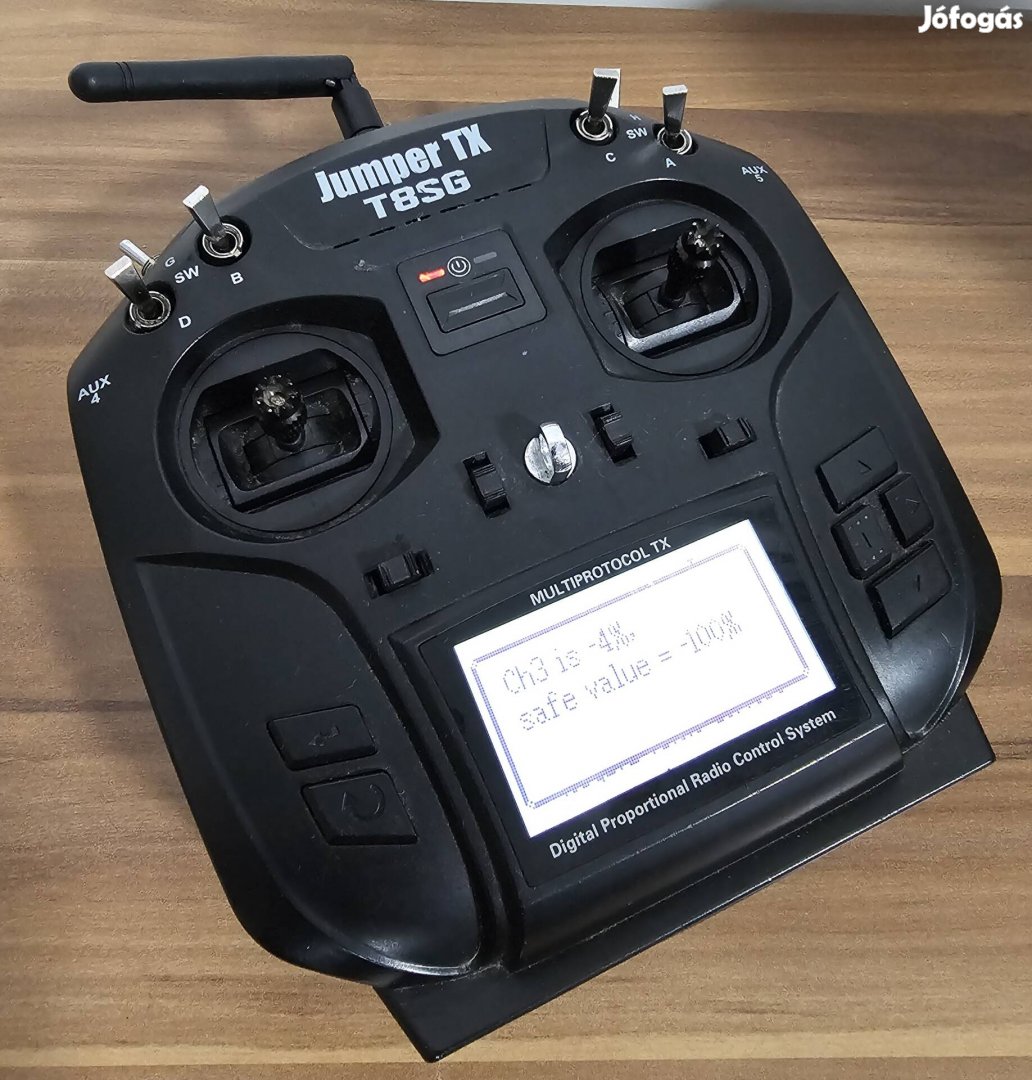 Radiomaster Jumper tx T8SG FPV repülős távirányító