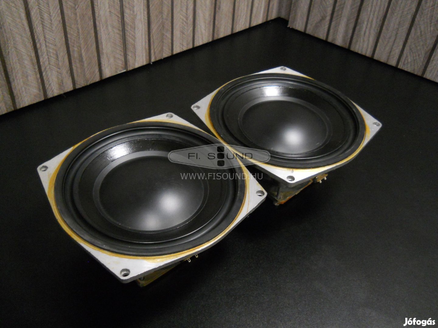 Radiotechnika Art Audio H150 ,(1.) 150W,8ohm,25cm-s gumiperemes