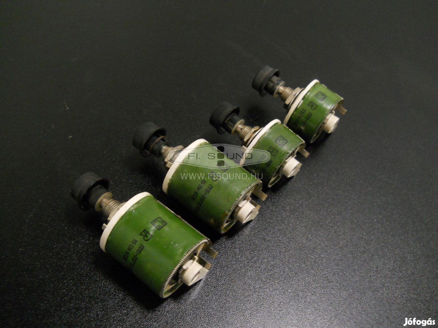 Radiotechnika S90D ,15ohm és 33ohm-os változó ellenállású potméter pár