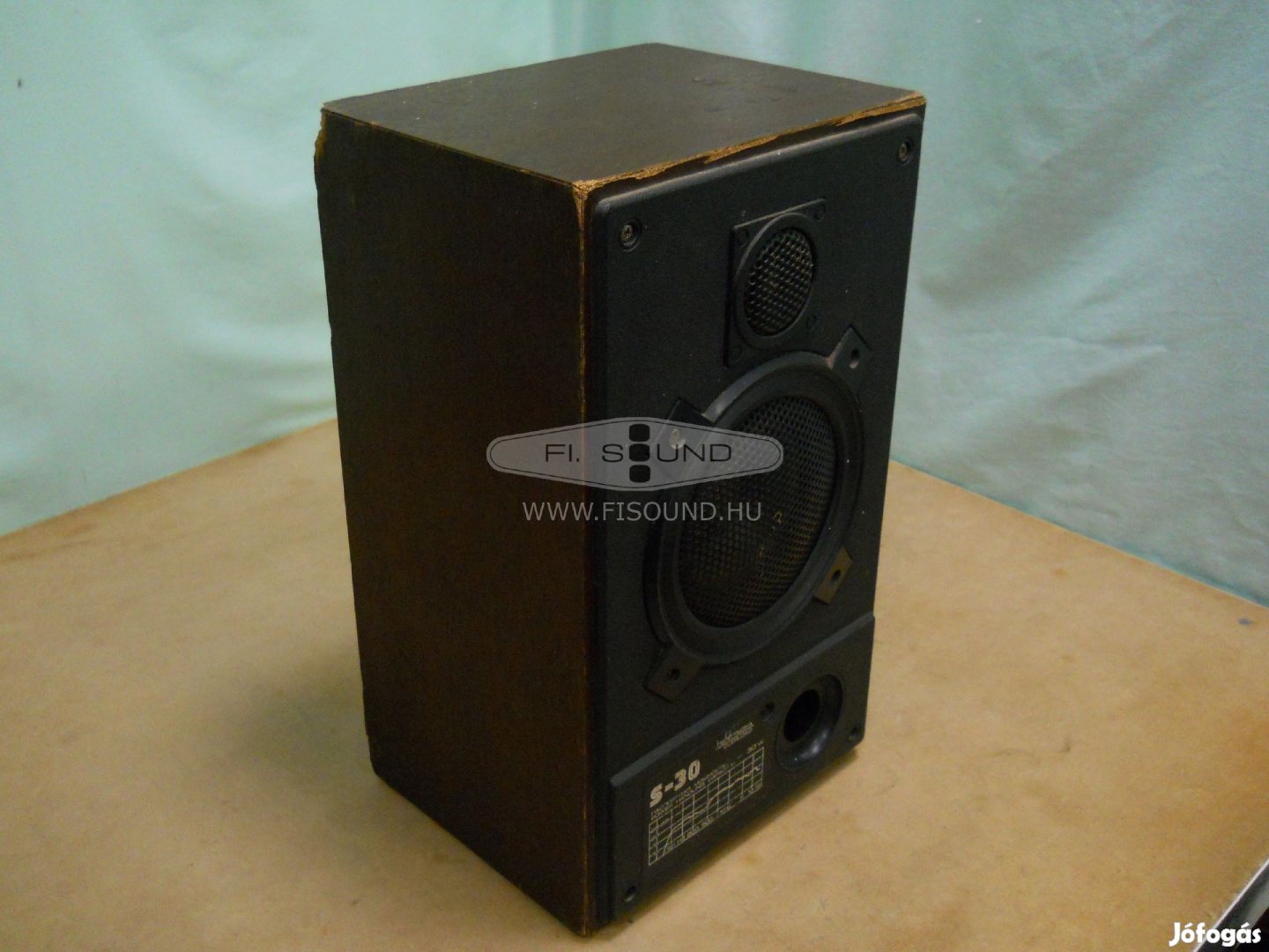 Radiotechnika S-30B ,50W,8ohm,1db 2 utas hangfal 13cm-s