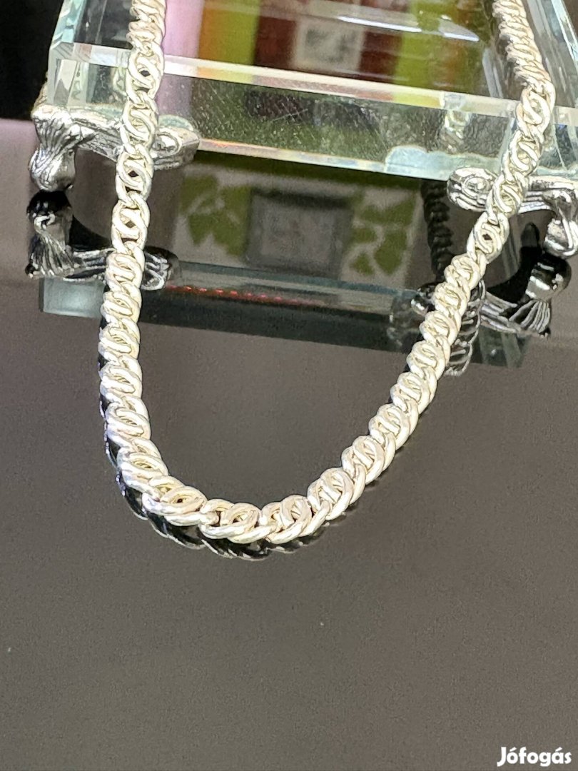 Ragyogó, masszív ezüst nyaklánc