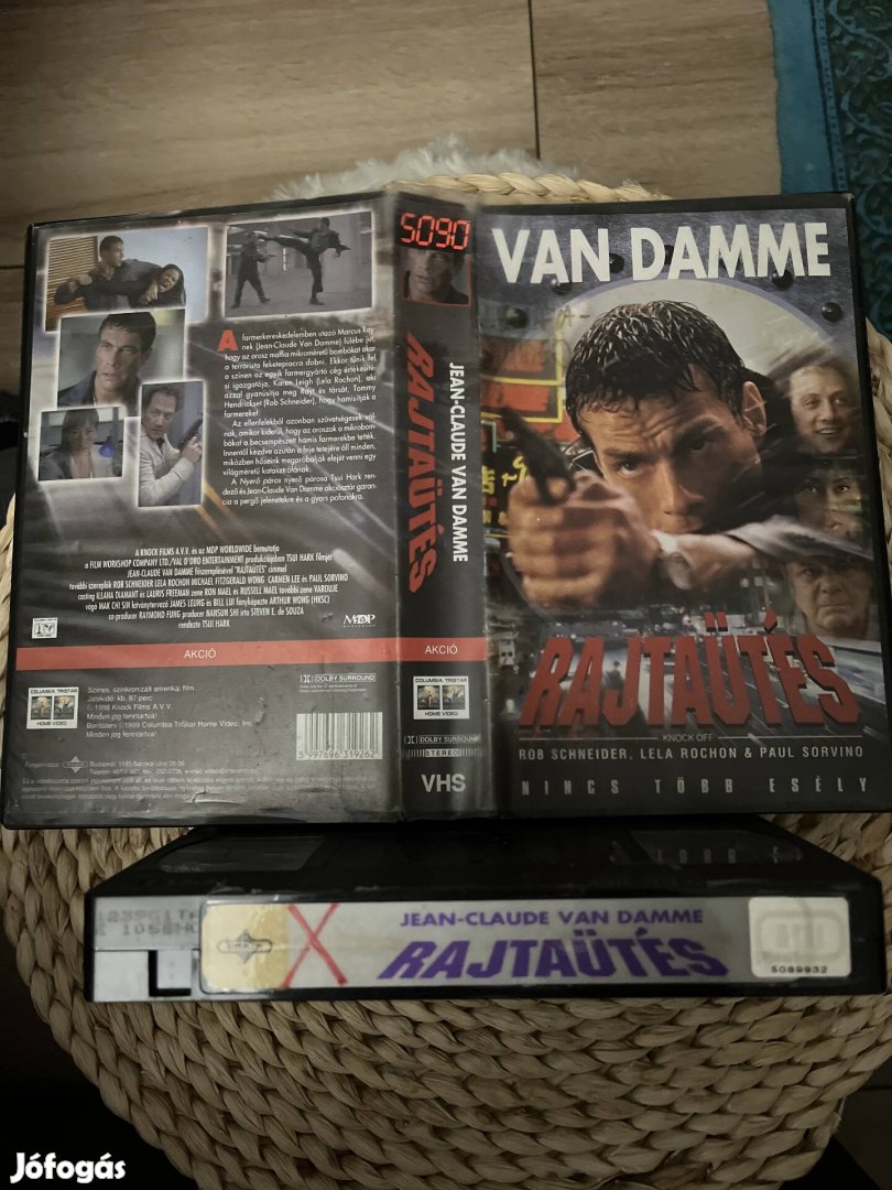 Rajtaütés vhs