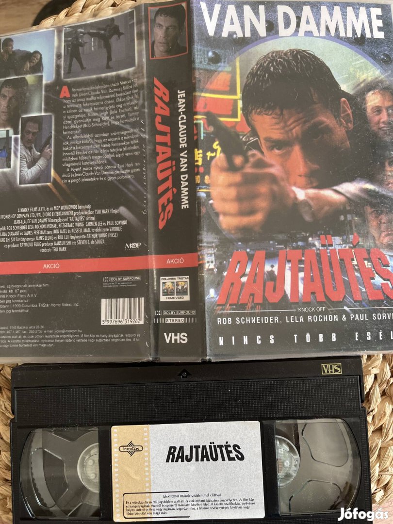 Rajtaütés vhs kazetta