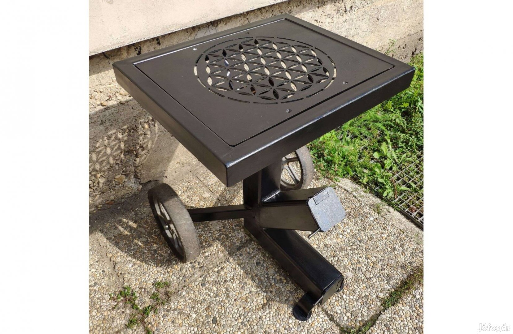 Rakéta kályha vagy grillező