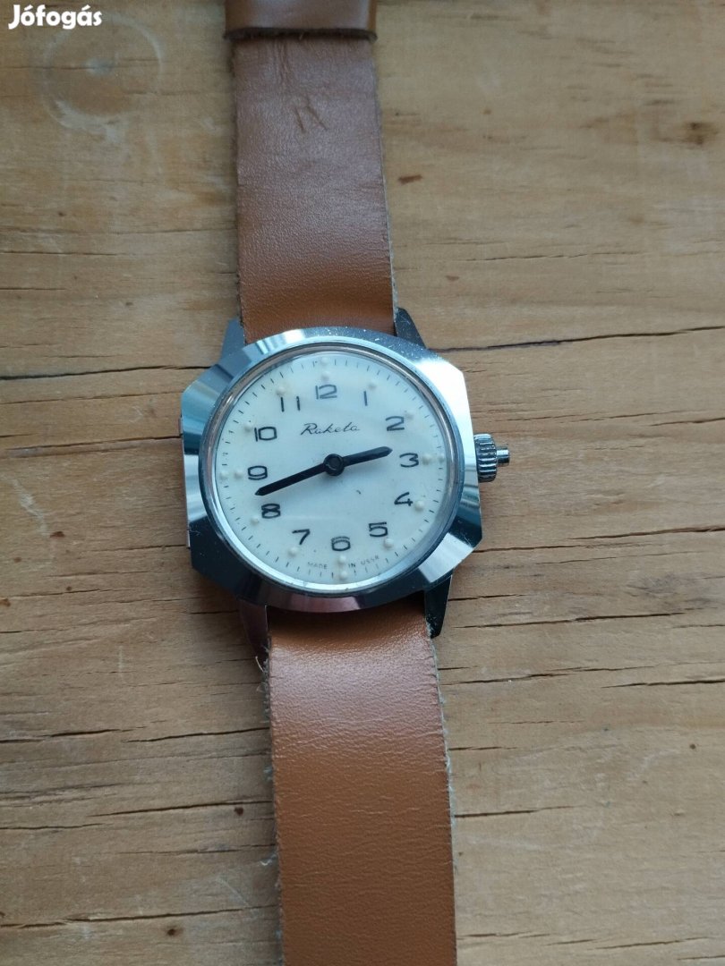 Raketa vintage vakóra karóra 