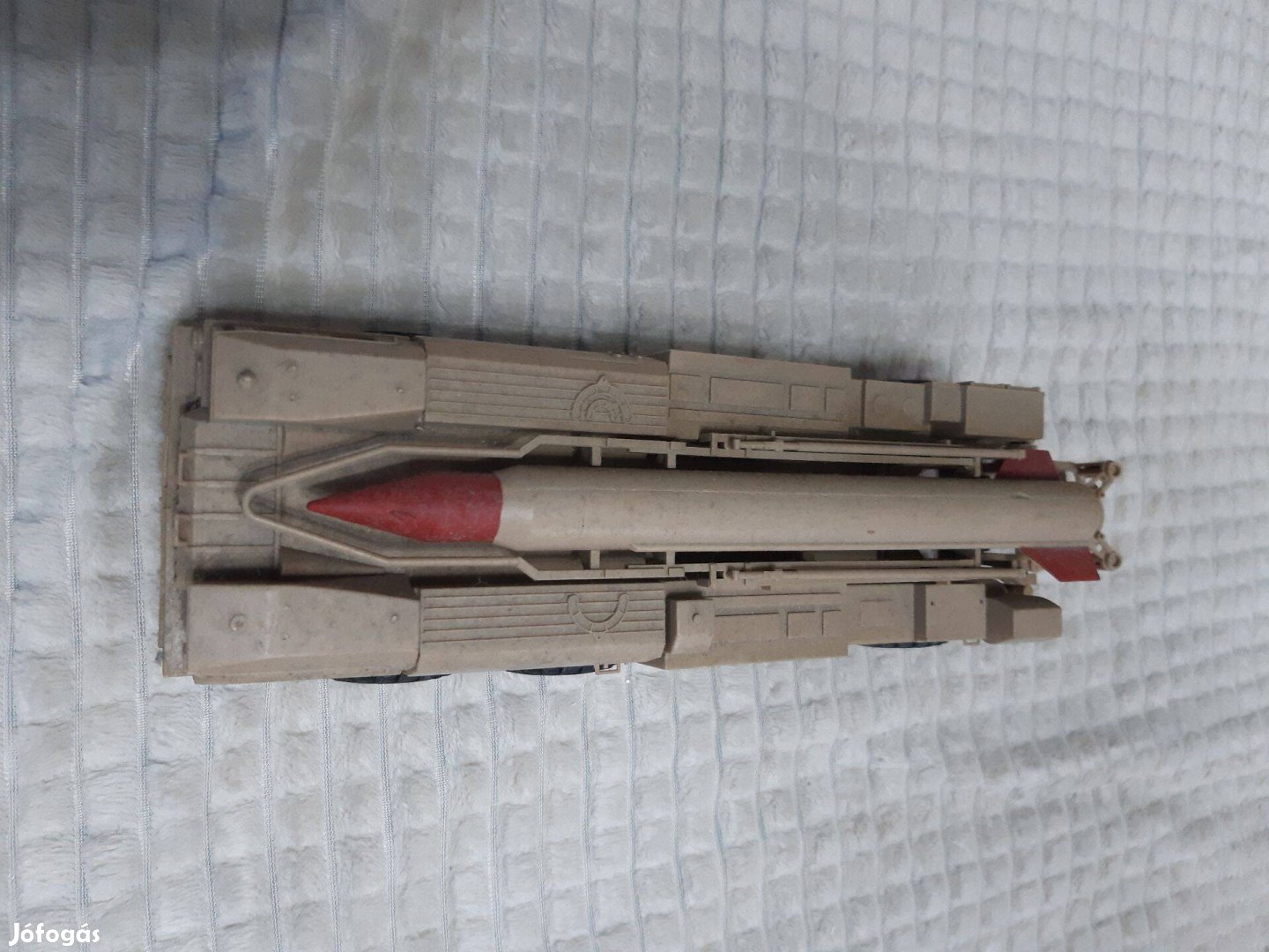 Rakétáskocsi makett135