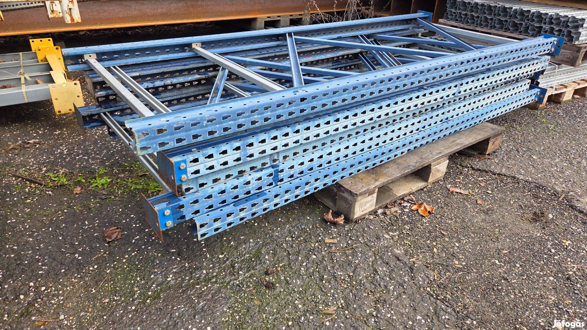 Raklapos állvány- használt leárazva