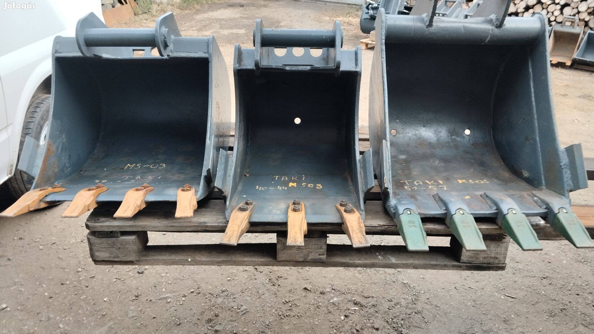 Rakodógép mélyásó kanalak 40 50 60 cm MS03