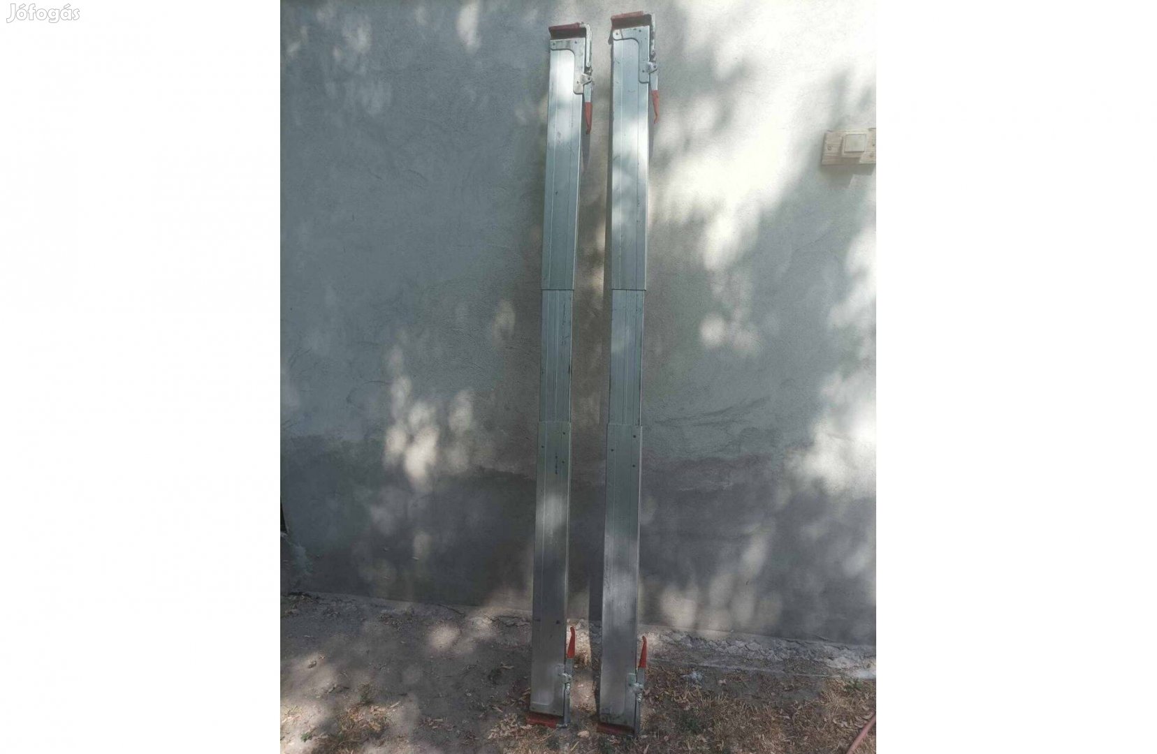 Rakományrögzítő Oldalfalra aluminium 197-230cm 2db