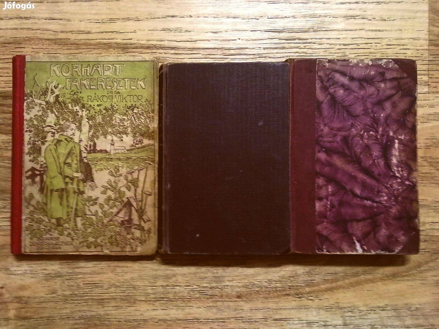 Rákosi Viktor Korhadt fakeresztek Sipulusz humoros