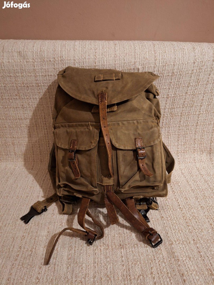Rákosi katonai hátizsák I