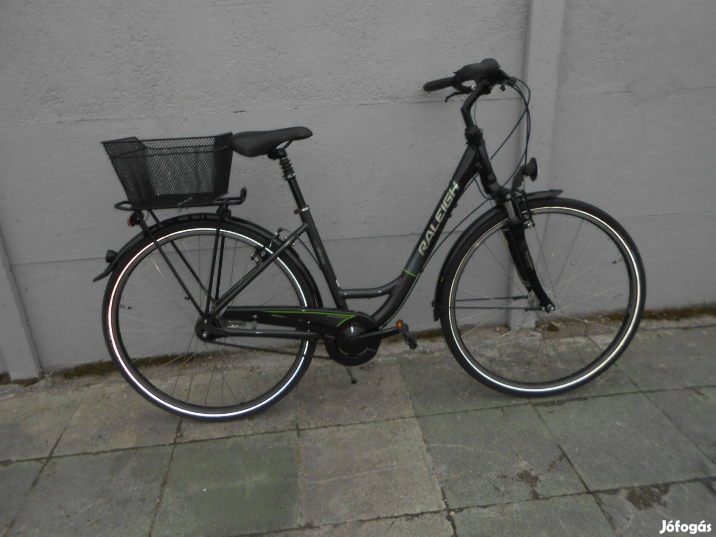 Raleigh 28 női trekking angol agydinamós minőségi kerékpár