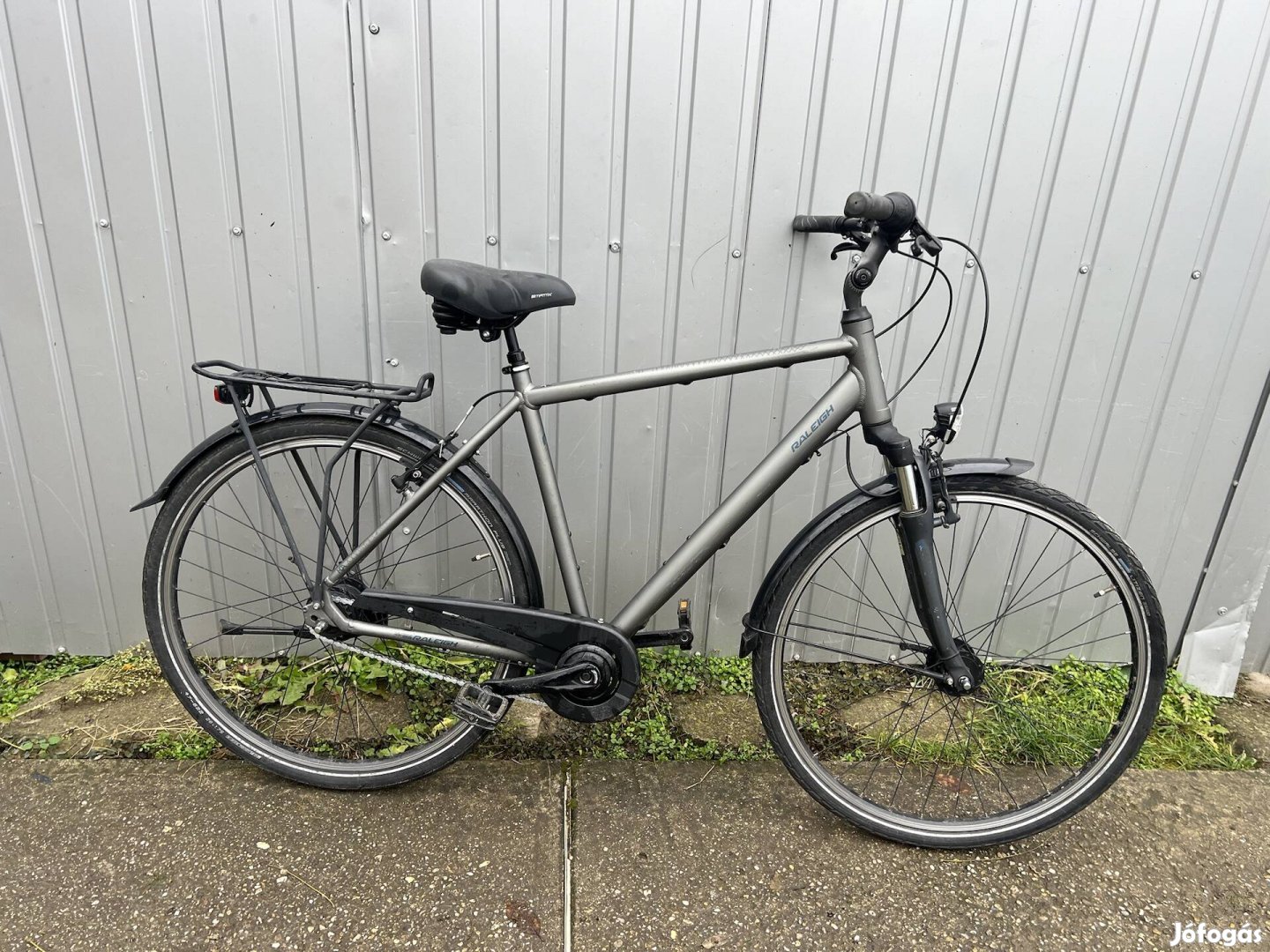 Raleigh 28 as férfi trekking kerékpár