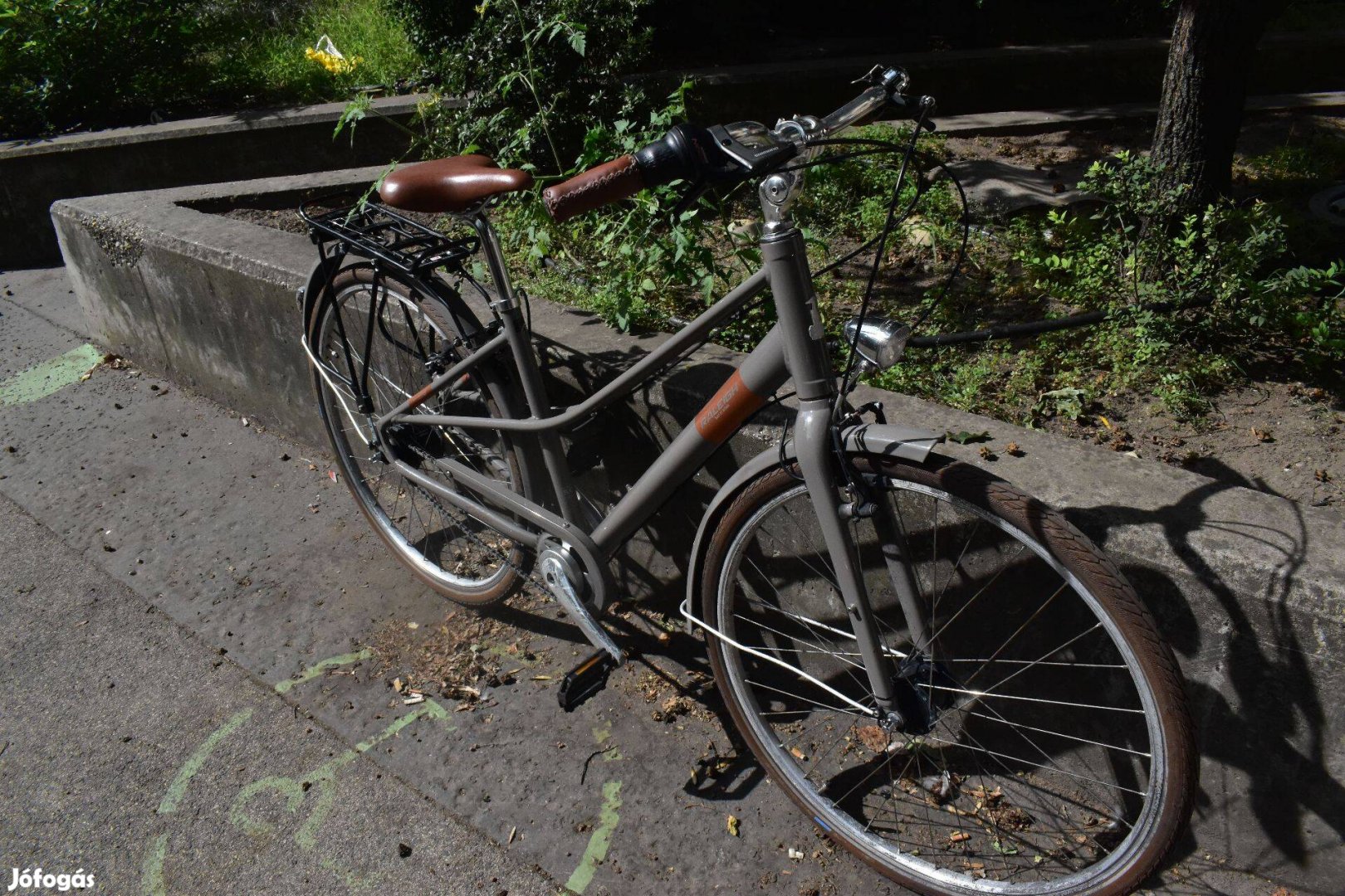 Raleigh Halifax 8 Újszerű női városi kerékpár(46cm alu)