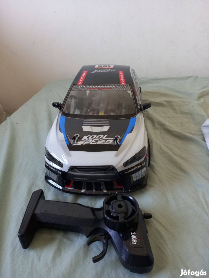 Rally távirányítós autó