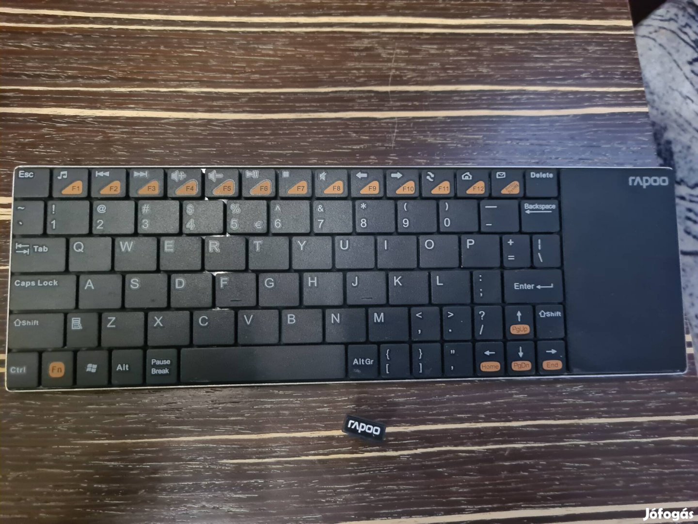 Rapoo E2700 Blade vezeték nélküli touchpad billentyűzet 