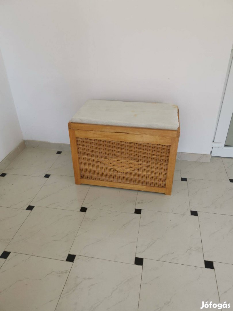 Rattan Tároló Láda, Ülőpad