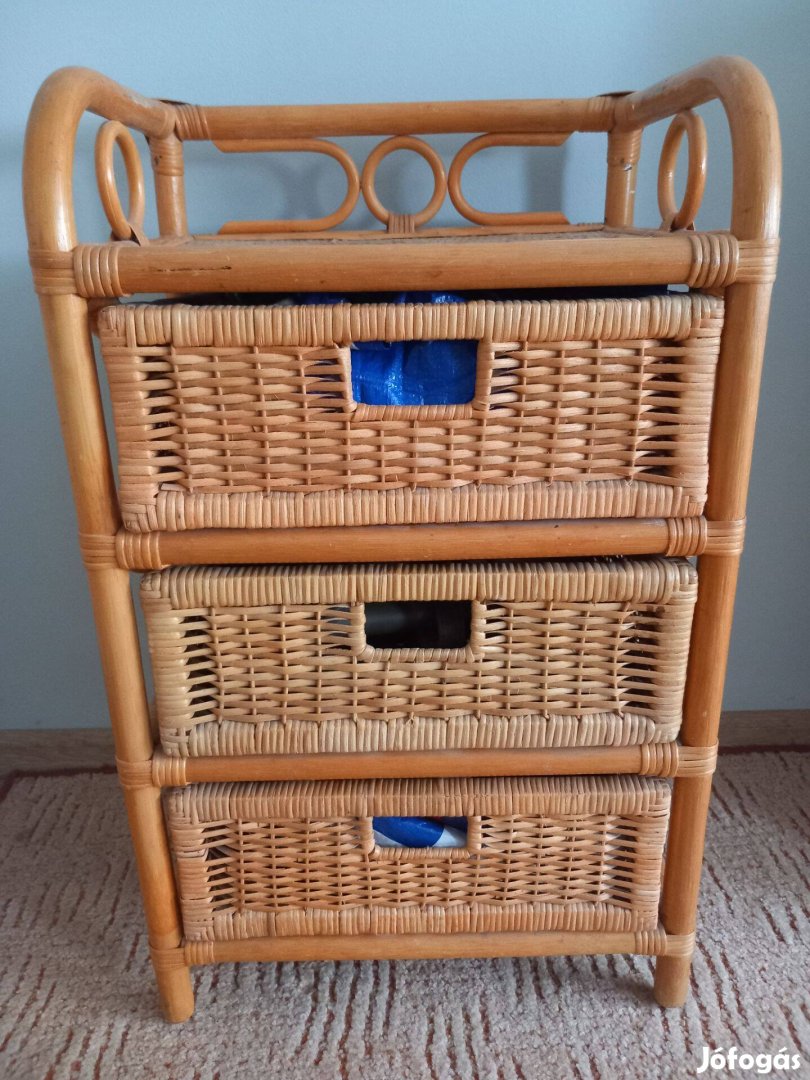 Rattan éjjeli szekrény kis komód 3 fiókos 75x46x35 cm